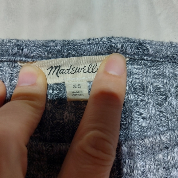 Madewell Ribbed Bubble-Sleeve Dress - Picture 9 of 16